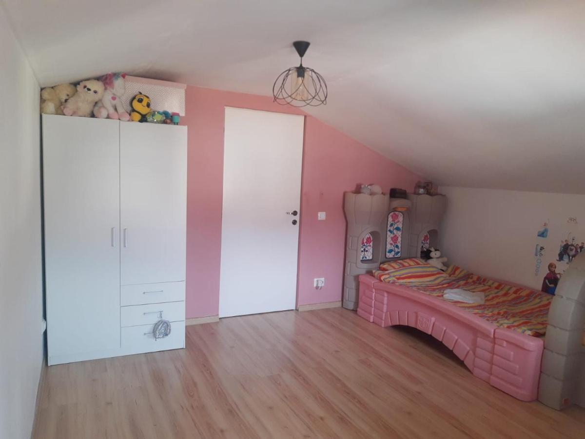 Apartament 3 Camere Ramnicu Valcea Exterior photo